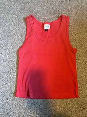 Universal Thread Coral Red Ribbed Scoop Tank